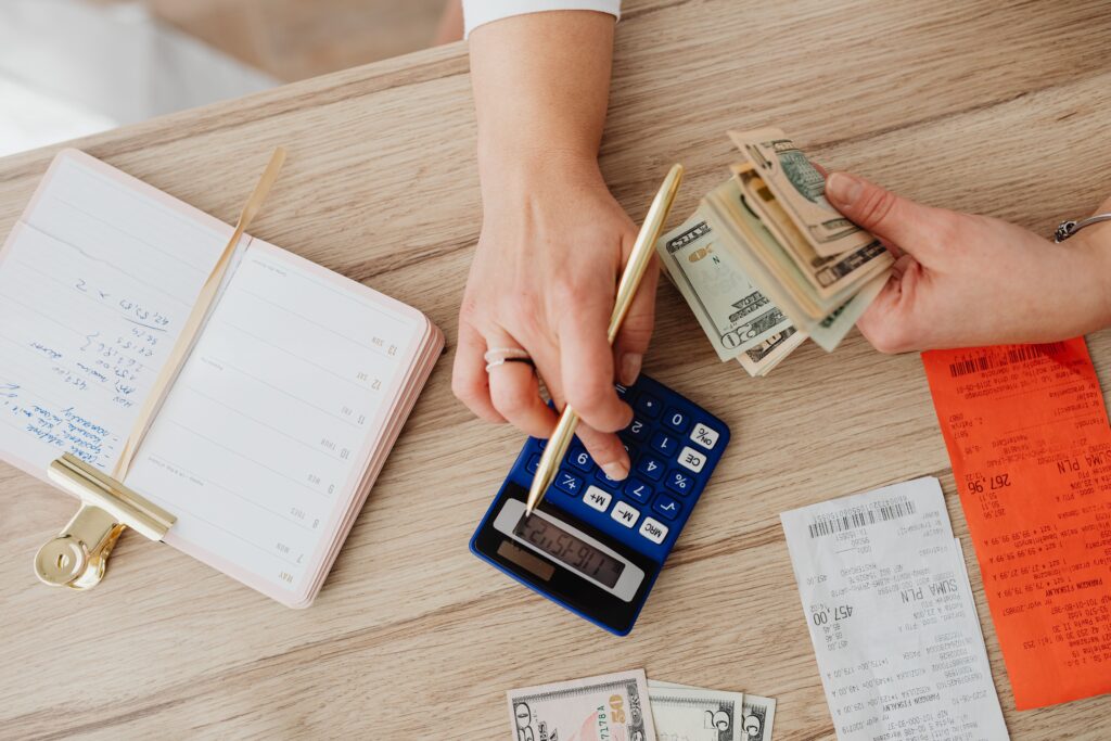 Cash is one of the payment methods for a medical tourism trip.